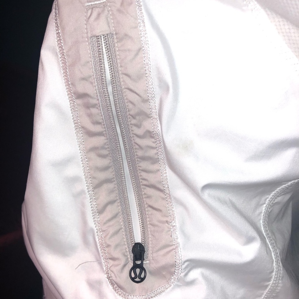 Lululemon jacket - Picture 3 of 8